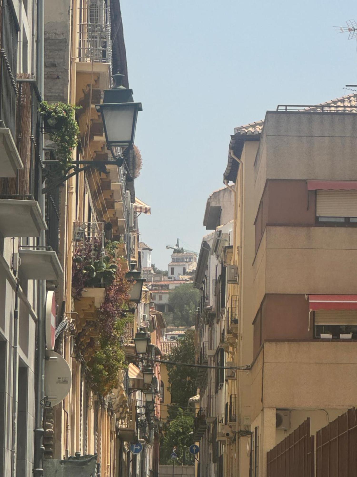 Parking Vigilado Gratis Pleno Centro,Cozy Apartment Granada Picon Center, Recien Reformado Exterior photo